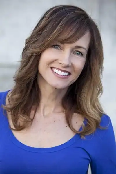 Sandra Elise Williams headshot
