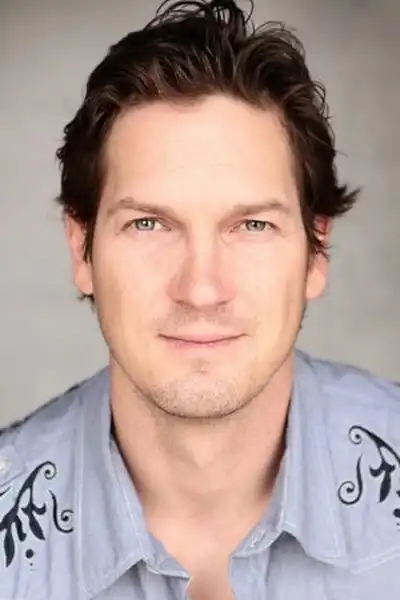 Mike Carpenter headshot