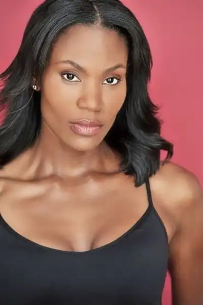 Kandiss Edmundson headshot