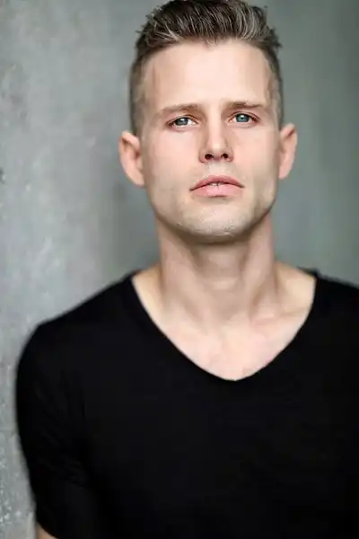 Kerry James headshot