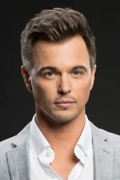 Darin Brooks headshot