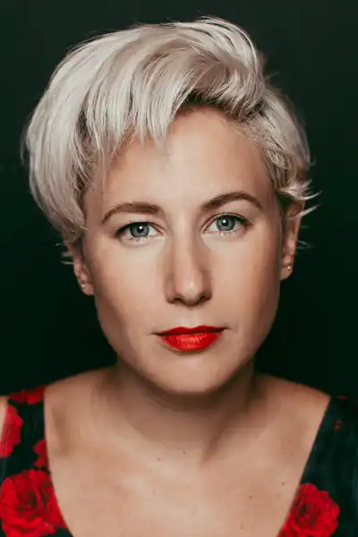 Kristine Cofsky headshot