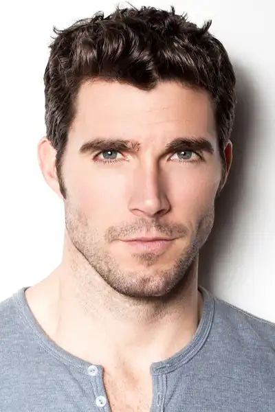 Harmon Walsh headshot