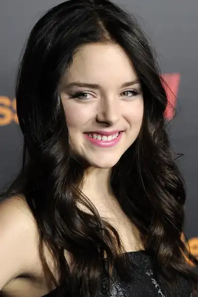 Madison Davenport headshot