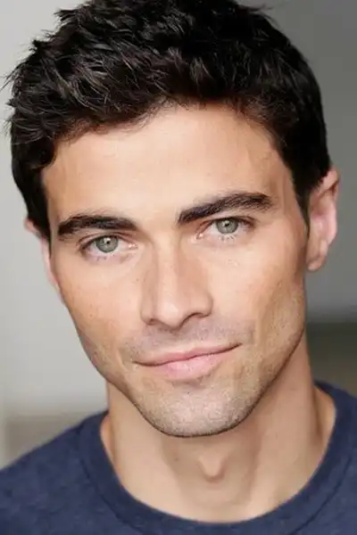 Matt Cohen headshot