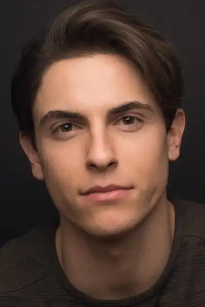 Derek Klena headshot