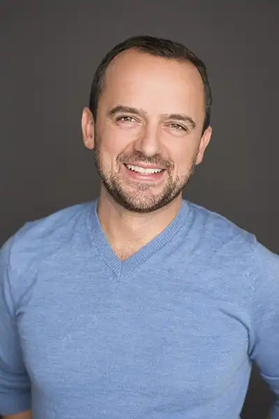 Byron Noble headshot