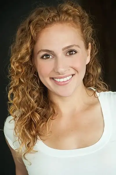 Kayla Deorksen headshot