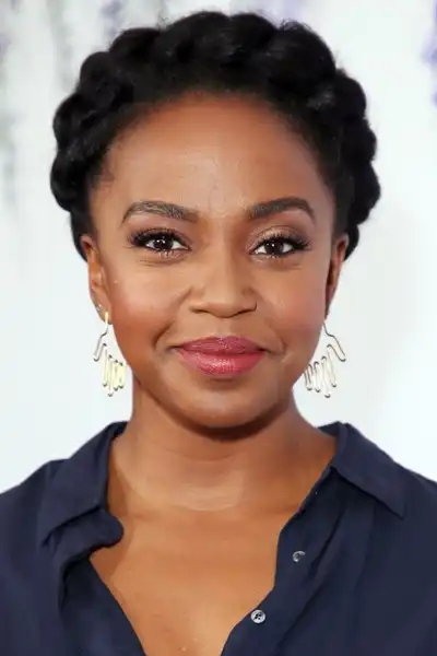 Jerrika Hinton headshot