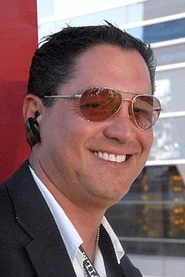Sajen Corona headshot