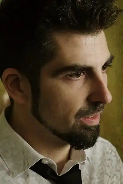 Felipe Rodriguez headshot
