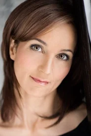 Michelle Brezinski headshot