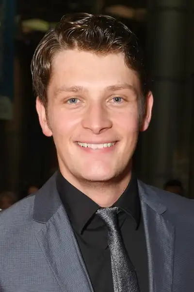 Brett Dier headshot