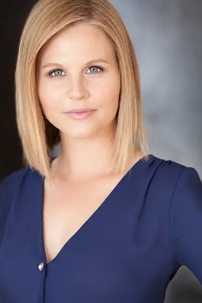 Ashley Alexander headshot