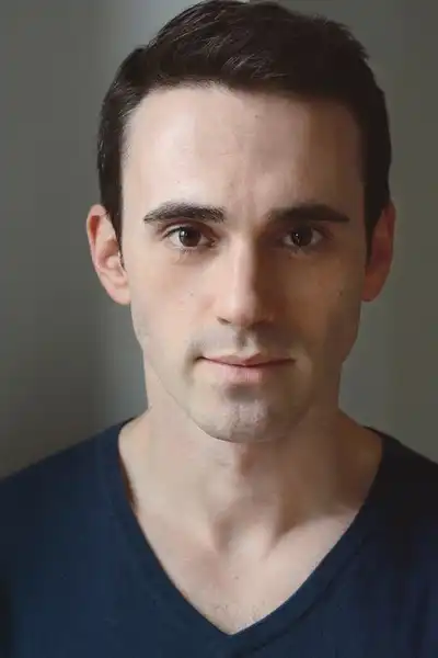 Ari Brand headshot