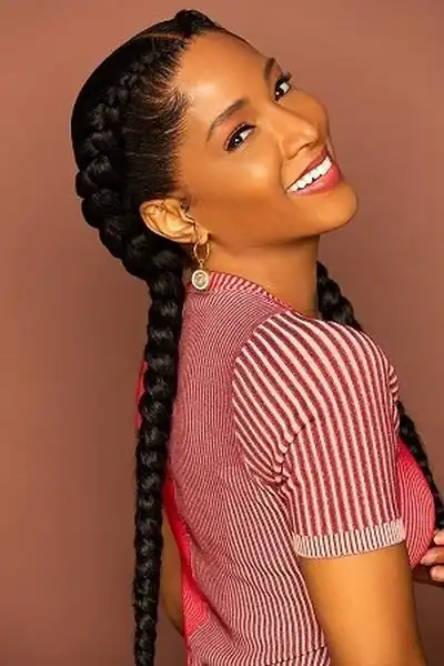 Noree Victoria headshot