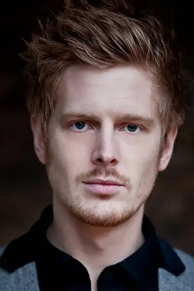 Oliver Rice headshot