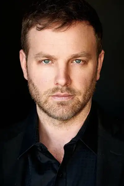 Todd Matthews headshot