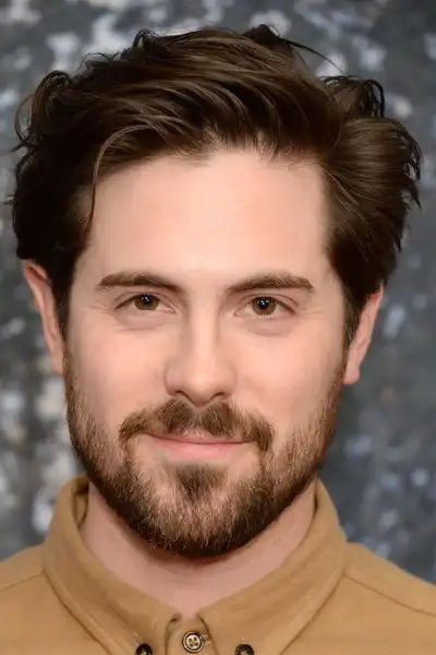 Chris McNally headshot