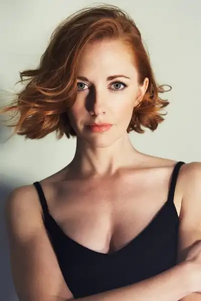 Tara Yelland headshot