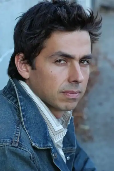 Andy Canete headshot
