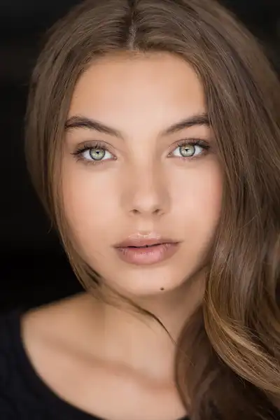 Caitlin Carmichael headshot