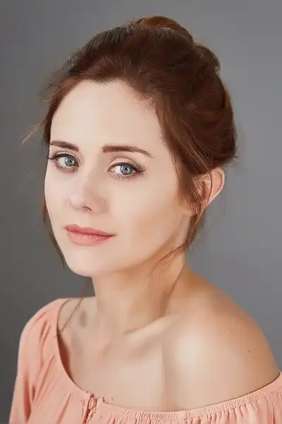 Haley Strode headshot
