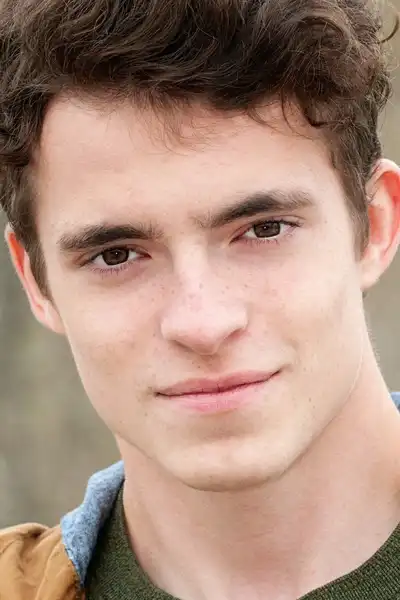 Sam Duke headshot