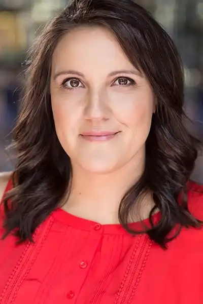 Sarah Kelley headshot