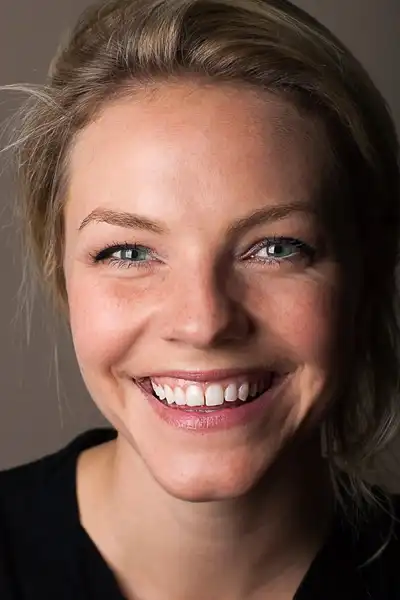 Eloise Mumford headshot
