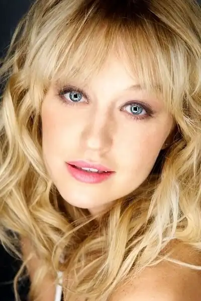 Kate Corbett headshot