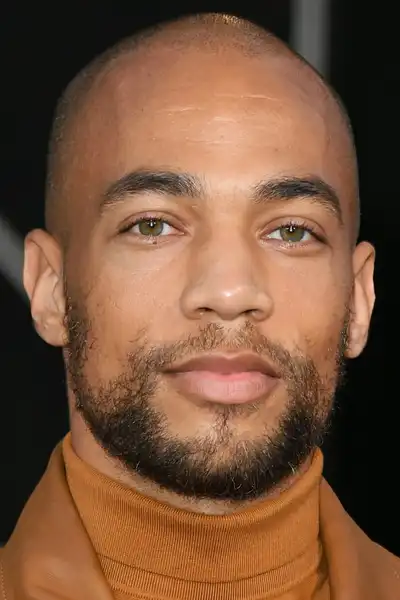 Kendrick Sampson headshot