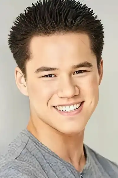 Siam Yu headshot
