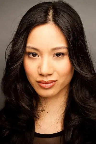 Elena Juatco headshot