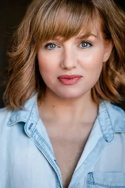 Natalie Britton headshot