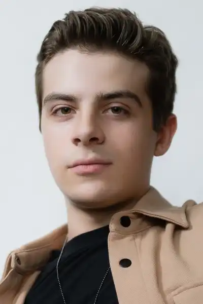 Peter DaCunha headshot