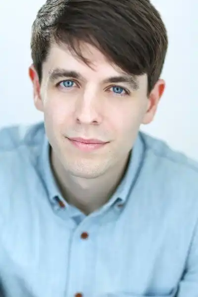 Adam Beauchesne headshot