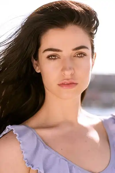 Dani Alvarado headshot