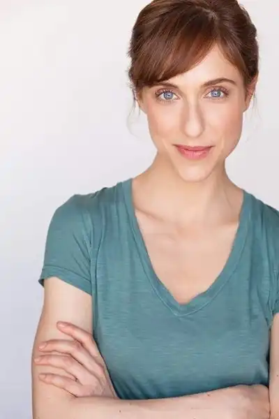 Jessie Lande headshot