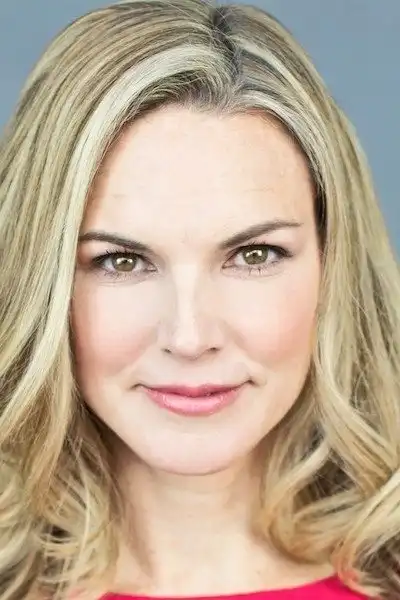 Kate Drummond headshot