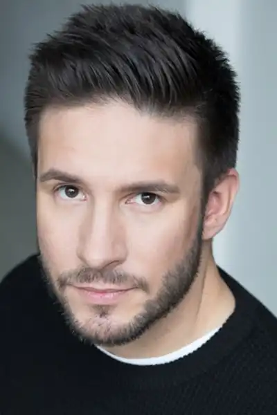 Andrew Zachar headshot