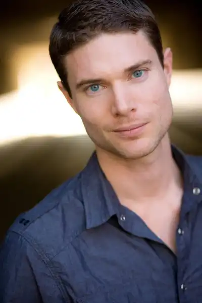 Thomas Stroppel headshot