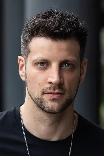 Kevin Claydon headshot