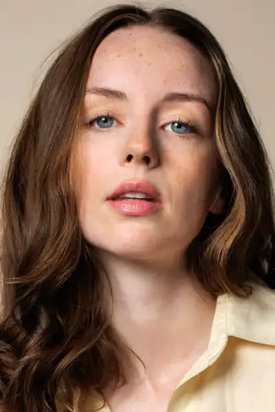 Kacey Rohl headshot