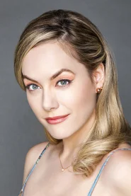 Annika Noelle headshot