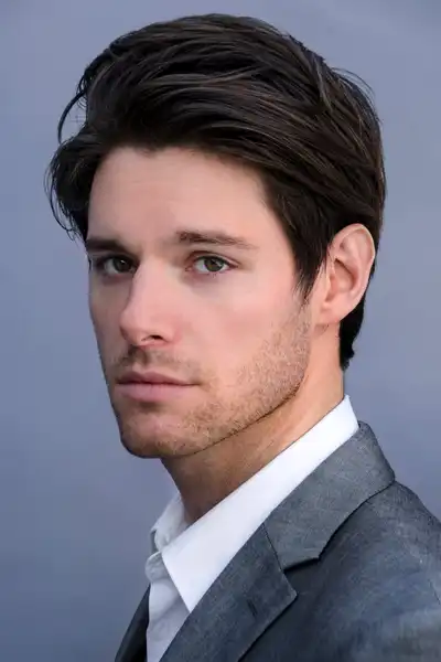 Steven Good headshot