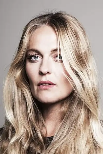 Svandis Dora Einarsdottir headshot
