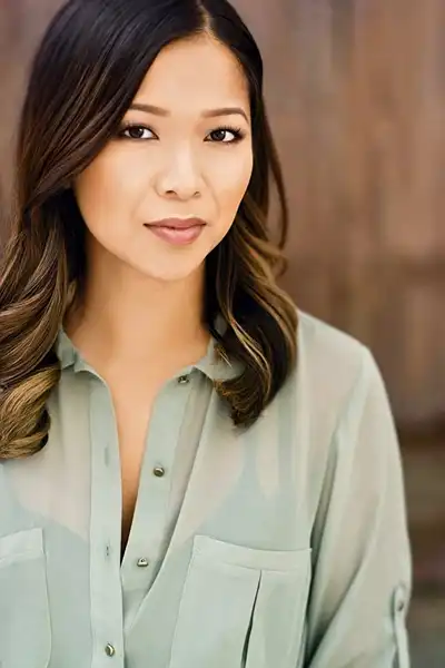 Leana Yu headshot