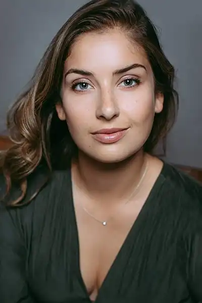 Tess Atkins headshot