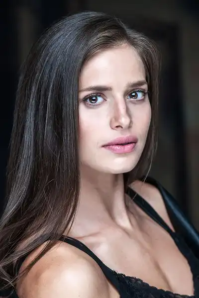 Rachel Sellan headshot